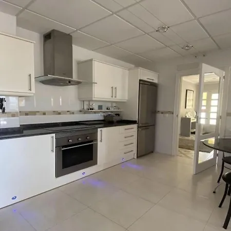 Privato Casa Playa/piscina/ Bbq/300 Metros Playa * Nerja